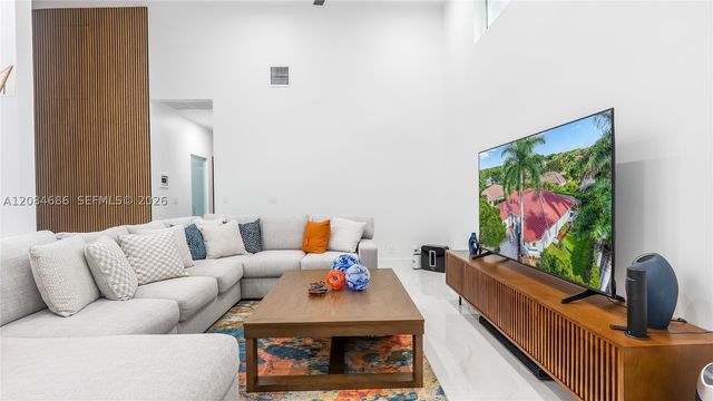 1861 W Eagle Trace Blvd W, Coral Springs, FL 33071