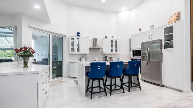 1861 W Eagle Trace Blvd W, Coral Springs, FL 33071