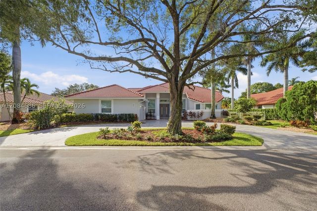 1861 W Eagle Trace Blvd W, Coral Springs, FL 33071