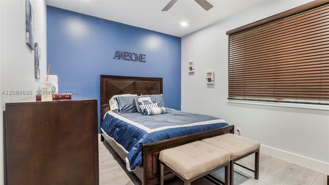 1861 W Eagle Trace Blvd W, Coral Springs, FL 33071