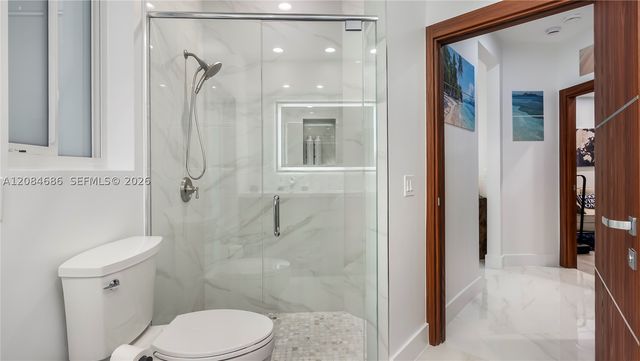 1861 W Eagle Trace Blvd W, Coral Springs, FL 33071