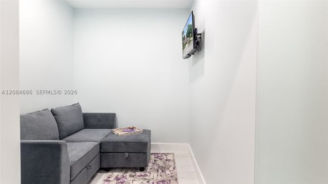 1861 W Eagle Trace Blvd W, Coral Springs, FL 33071