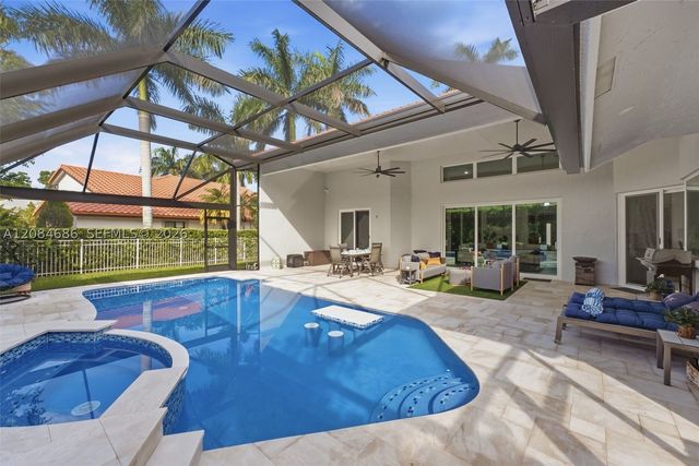 1861 W Eagle Trace Blvd W, Coral Springs, FL 33071