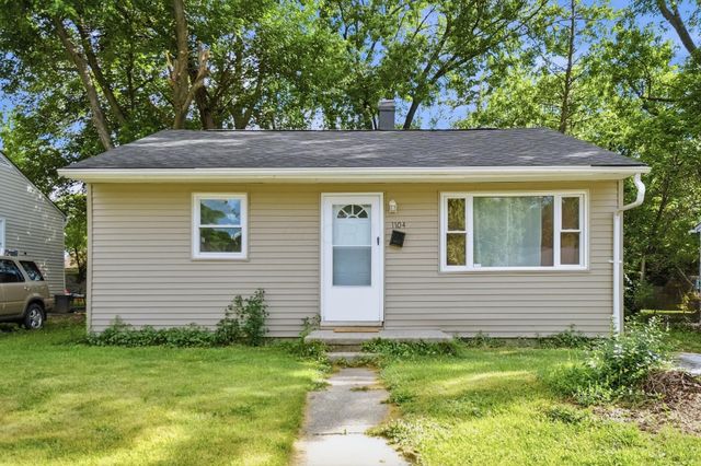 1104 Russell Avenue, Springfield, OH 45506