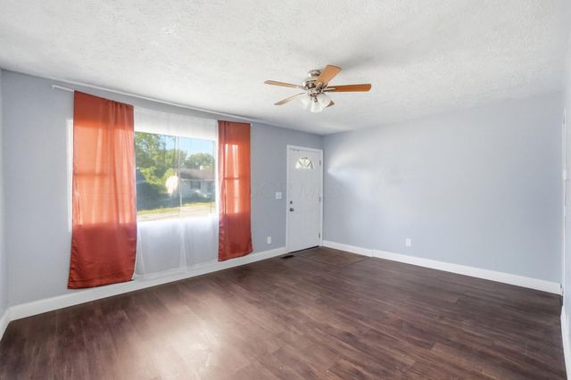 1104 Russell Avenue, Springfield, OH 45506