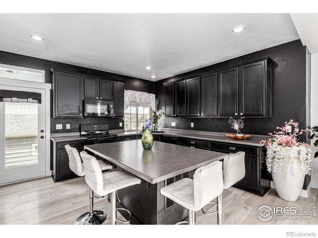 3751 Summerwood Way, Johnstown, CO 80534