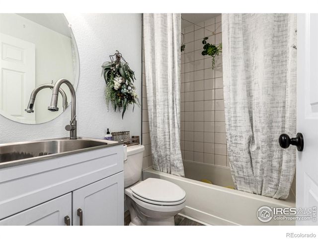 3751 Summerwood Way, Johnstown, CO 80534