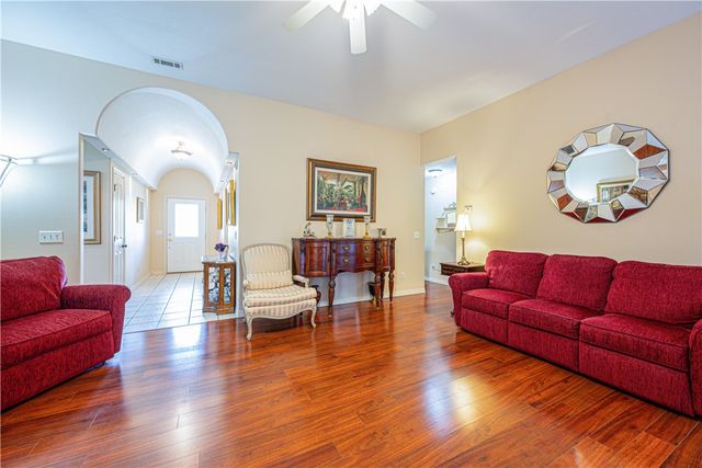 804 Greenway Street, Lowell, AR 72745