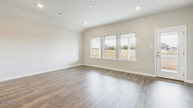 140 Lake Ridge Drive, Broussard, LA 70518