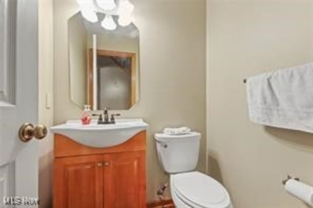 6309 Klines Drive, Girard, OH 44420