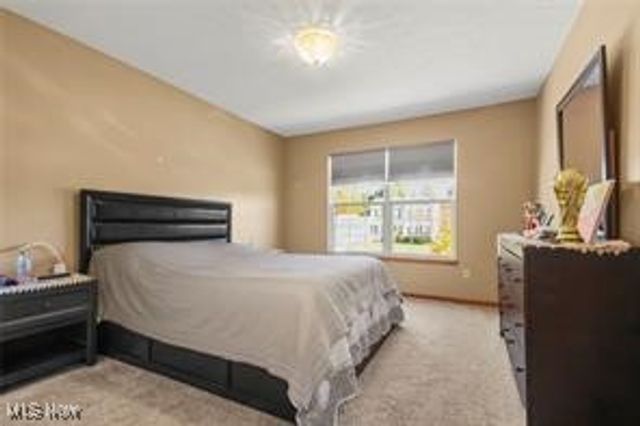 6309 Klines Drive, Girard, OH 44420