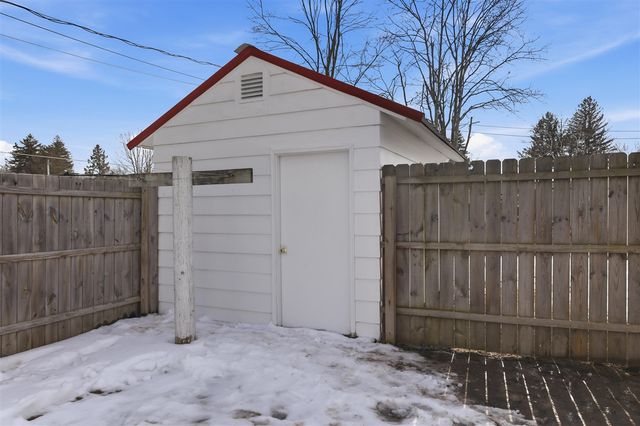 175 S Hudnut Street, Barryton, MI 49305