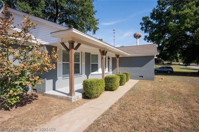 2920 S 33rd Street, Fort Smith, AR 72903