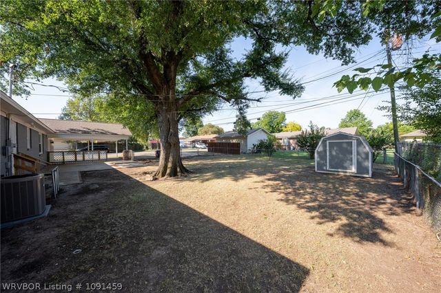 2920 S 33rd Street, Fort Smith, AR 72903
