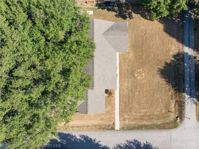 2920 S 33rd Street, Fort Smith, AR 72903