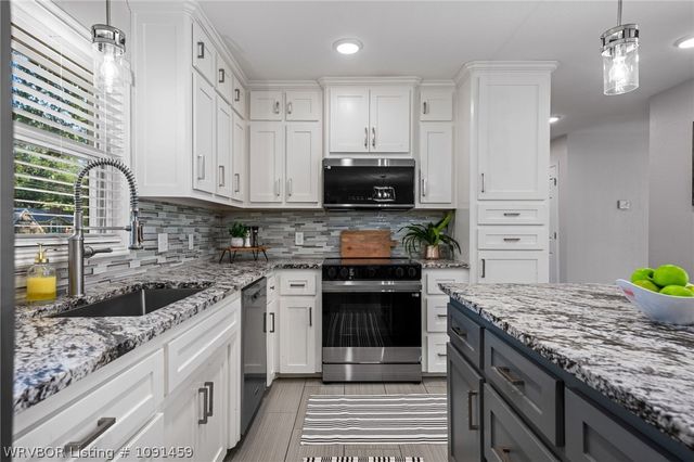 2920 S 33rd Street, Fort Smith, AR 72903