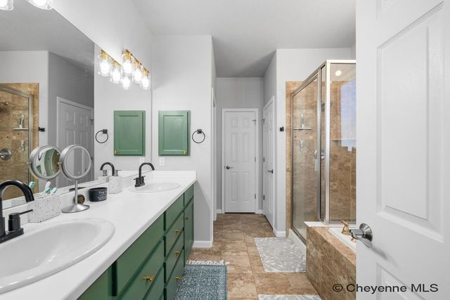 1226 WENDY LN, Cheyenne, WY 82009