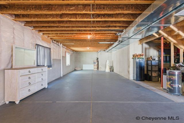 1226 WENDY LN, Cheyenne, WY 82009