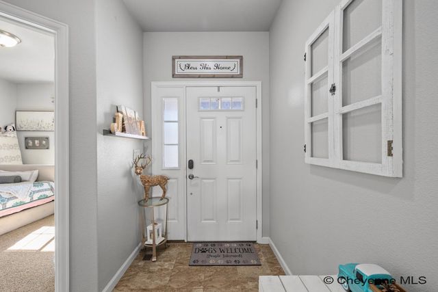 1226 WENDY LN, Cheyenne, WY 82009