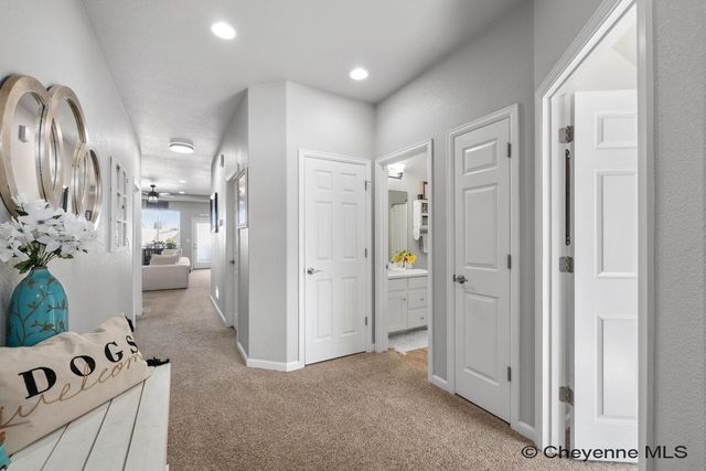 1226 WENDY LN, Cheyenne, WY 82009