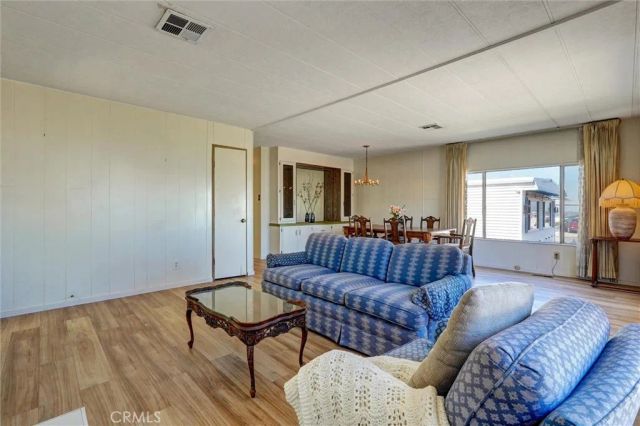2550 Pacific Coast 256, Torrance, CA 90505