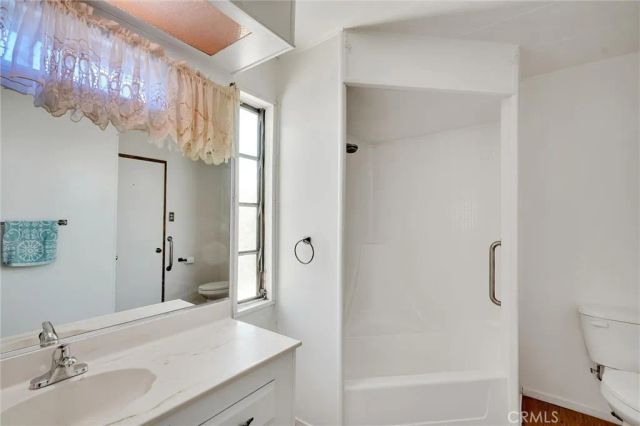 2550 Pacific Coast 256, Torrance, CA 90505