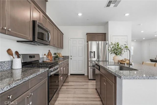 7155 Citrus Avenue 137, Fontana, CA 92336