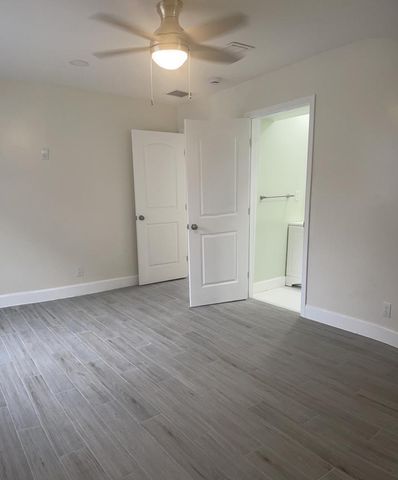 3402 Greenwood Avenue, West Palm Beach, FL 33407