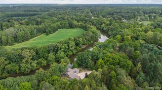 6399 N Mckinley Road, Flushing, MI 48433