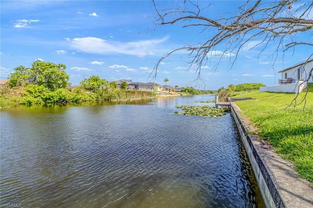 1501 NE 8Th PL, Cape Coral, FL 33909