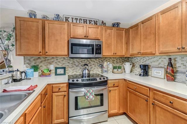 1501 NE 8Th PL, Cape Coral, FL 33909