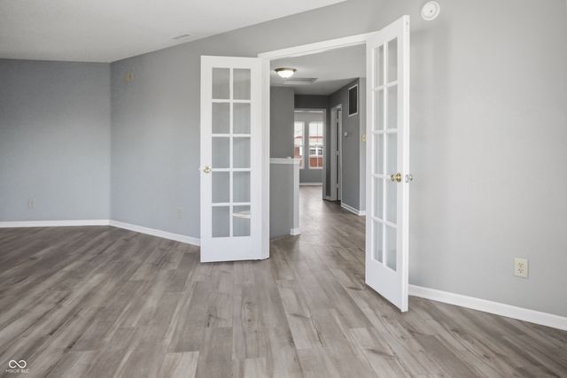 2967 Hearthside Drive, Greenwood, IN 46143