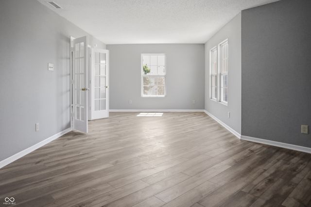 2967 Hearthside Drive, Greenwood, IN 46143