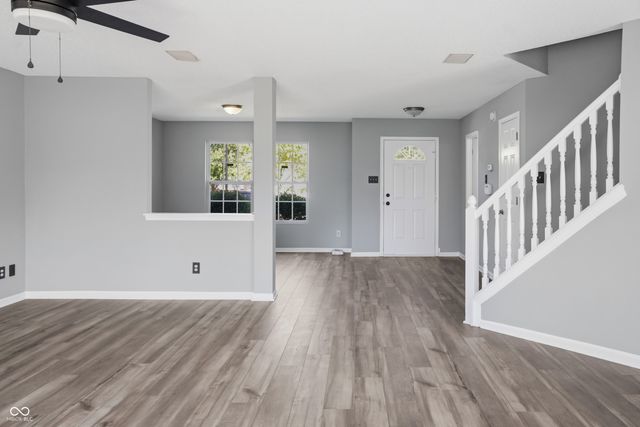 2967 Hearthside Drive, Greenwood, IN 46143