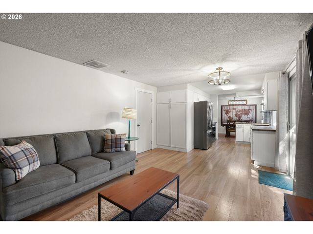 20350 Sw 86TH Ave, Tualatin, OR 97062