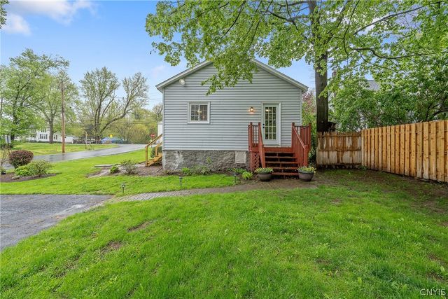 6426 Bennetts Corners Road, Van Buren, NY 13112