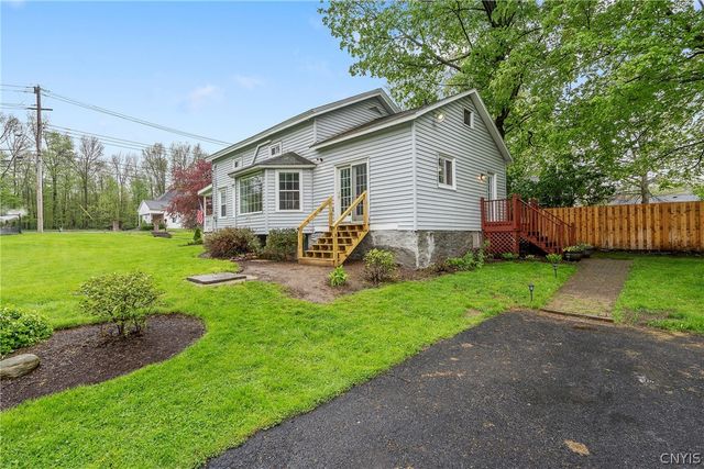 6426 Bennetts Corners Road, Van Buren, NY 13112