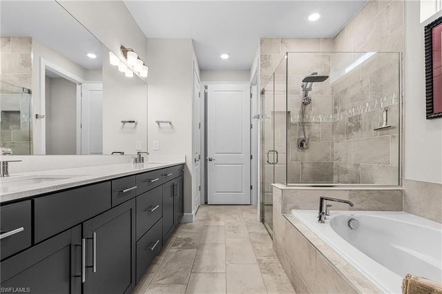 7100 Del Webb Oak Creek BLVD N, North Fort Myers, FL 33917