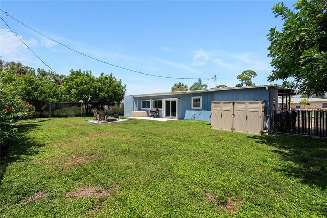 8081 CASCADAS AVENUE, North Port, FL 34287