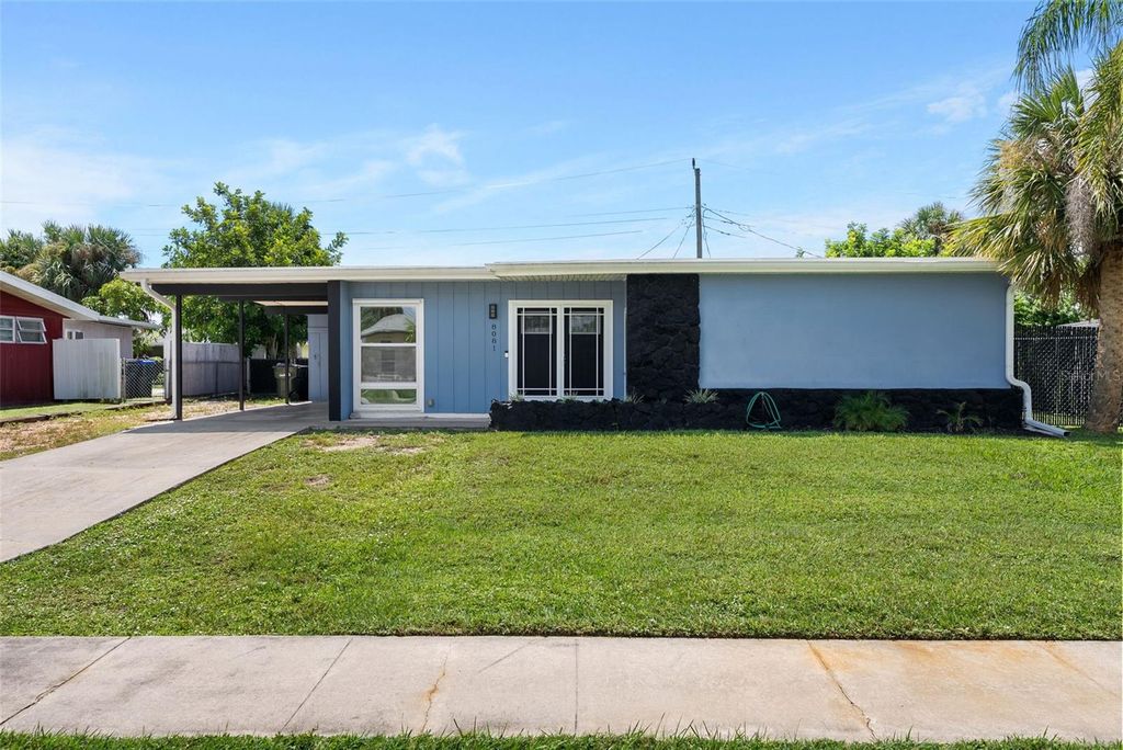 8081 CASCADAS AVENUE, North Port, FL 34287