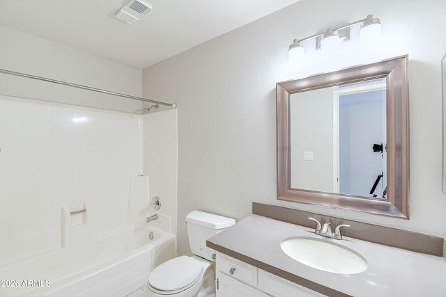 540 N MAY Street 2111, Mesa, AZ 85201