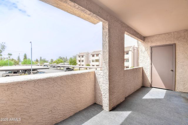 540 N MAY Street 2111, Mesa, AZ 85201