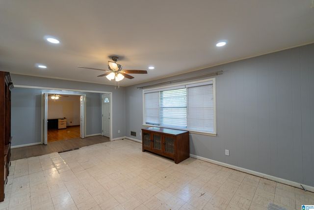 1528 PESNELL DRIVE, Gardendale, AL 35071