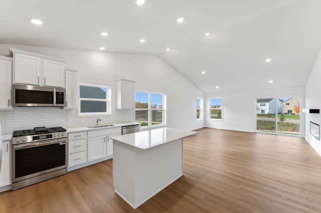 15184 Nutria Street NW, Ramsey, MN 55303