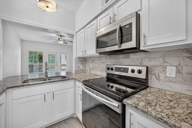 8550 Fair Oaks Crossing 112, Dallas, TX 75243