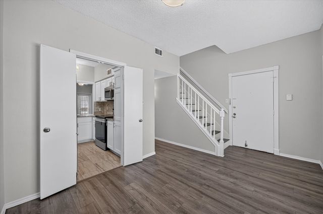 8550 Fair Oaks Crossing 112, Dallas, TX 75243