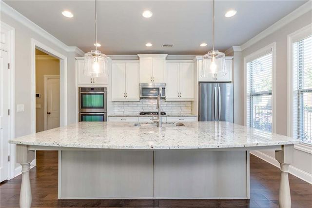 7875 Crownpoint Drive, Alpharetta, GA 30005