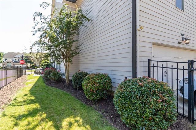 7875 Crownpoint Drive, Alpharetta, GA 30005