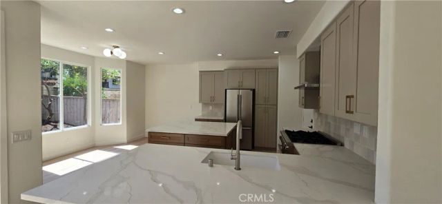 239 S Firenza, Orange, CA 92869