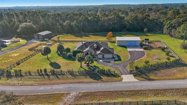 22220 DEER PARK AVENUE, Eustis, FL 32736